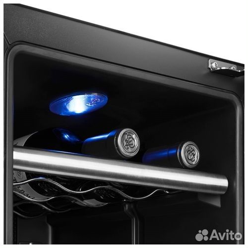 Винный шкаф Kitfort KT-2402, серебристый/черный