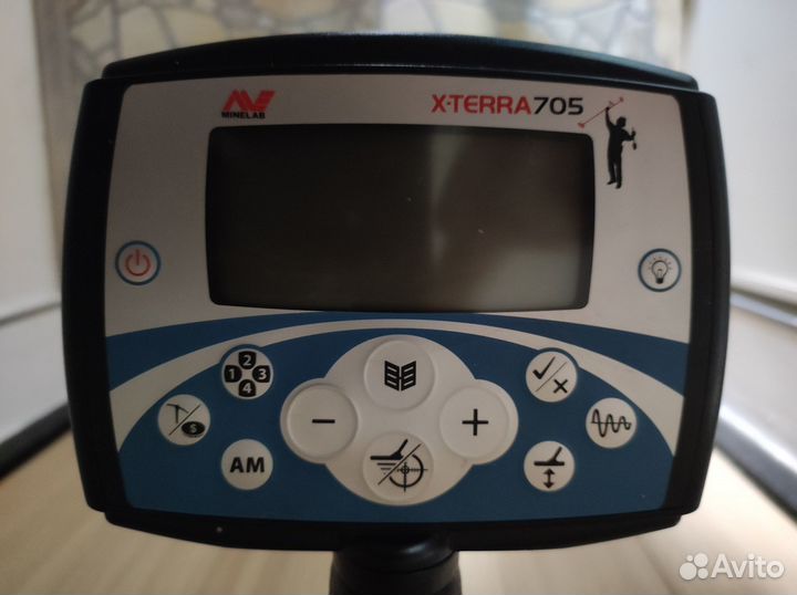 Металлодетектор Minelab X-Terra 705