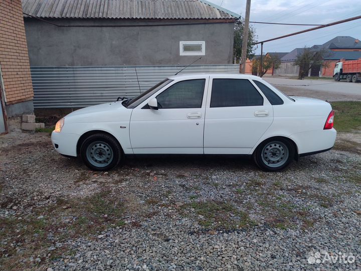 Сиденья на приору