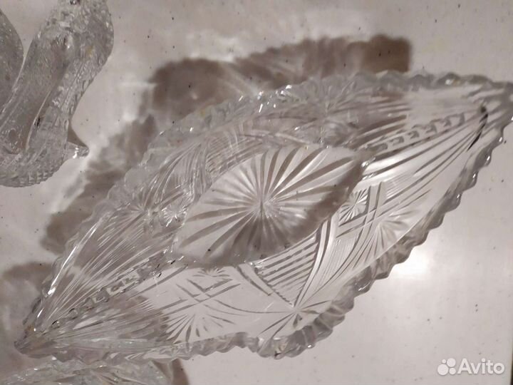 Ваза хрустальная