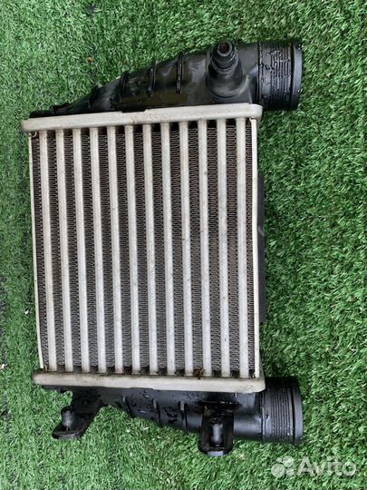 Интеркуллер Audi A4 B7 8ED 8K2 8E0145806M