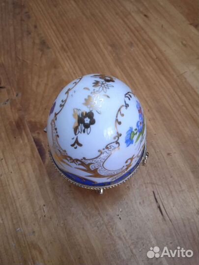 Шкатулка яйцо