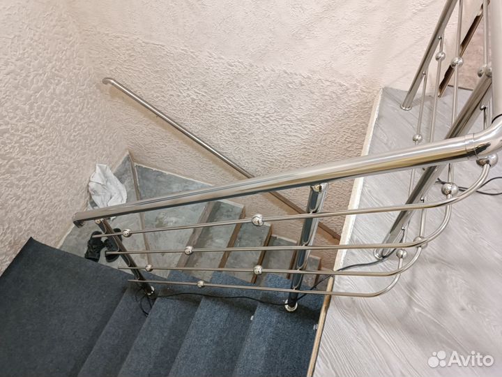 Перила и поручни в ключ