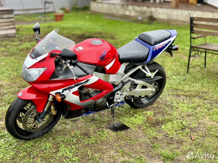 Honda CBR929RR