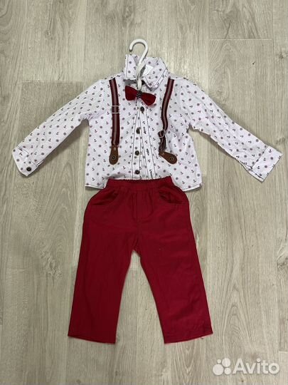 Костюм нарядный