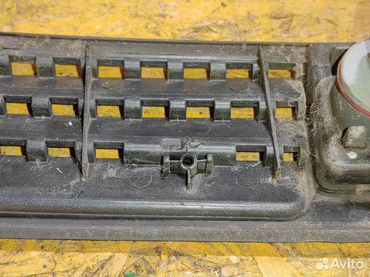 Молдинг на крыло передний левый Opel Antara L07