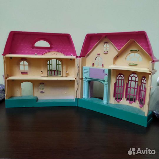 Кукольный домик