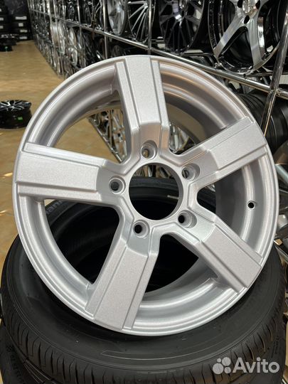 Диски литые R16 5*139.7 Нива