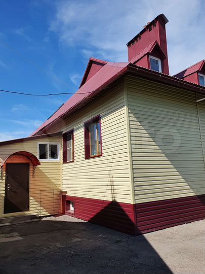 Дом 320 м² на участке 12 сот.