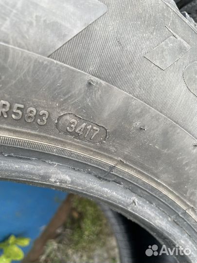 Pirelli Ice Zero 225/65 R17 106T