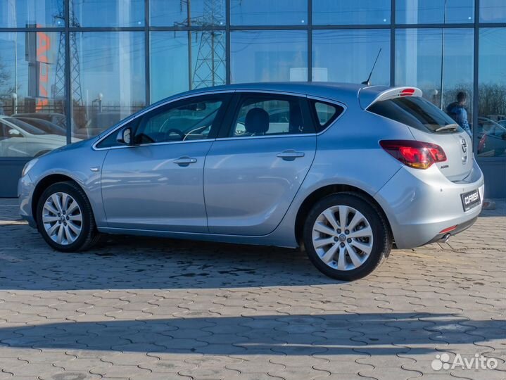 Opel Astra 1.4 AT, 2011, 176 040 км