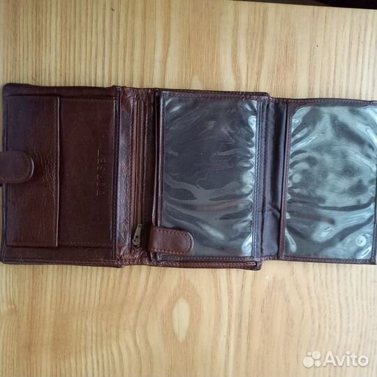 Бумажники мужские