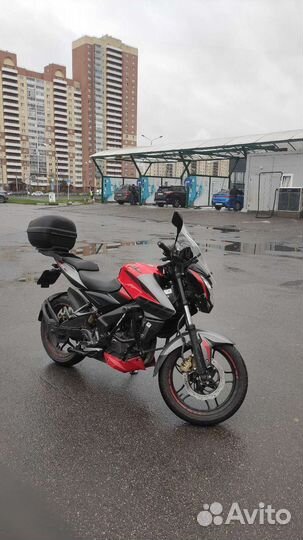 Bajaj Pulsar NS 200