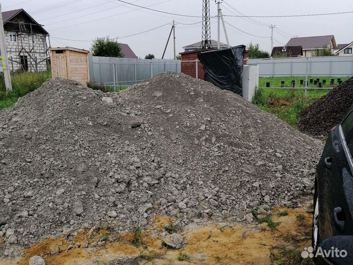 Отдам бесплатно грунт