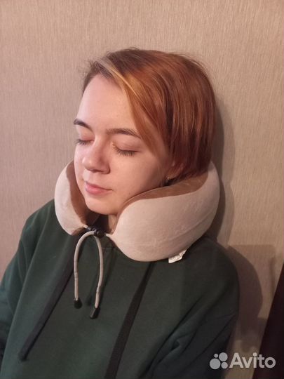 Подушка ортопедическая для путешествий