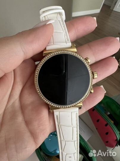 Смарт часы michael kors