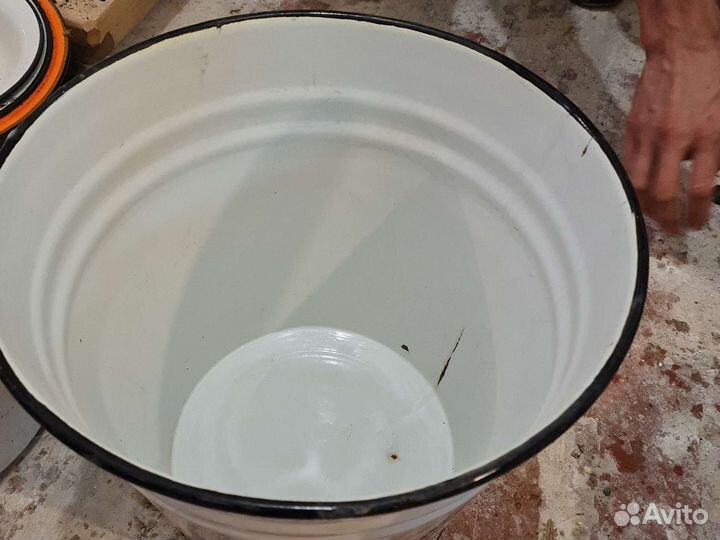 Ведро и тазы эмалированное СССР