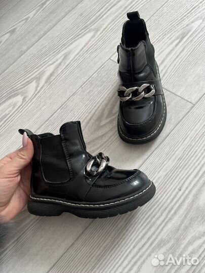 Ботинки весенние для девочки