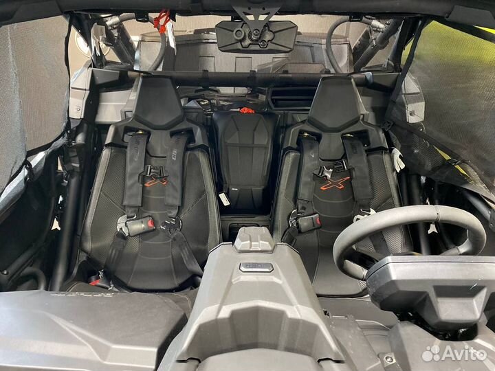 Мотовездеход BRP Maverick X RS Turbo RR Smart-Shox