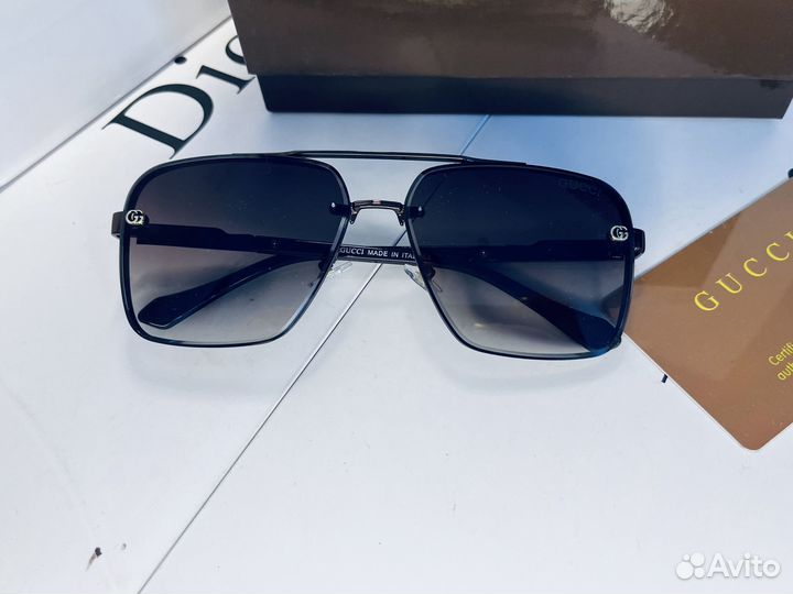 Солнцезащитные очки мужские