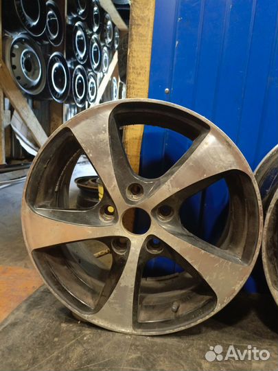 Б/У литые диски Replica на 16