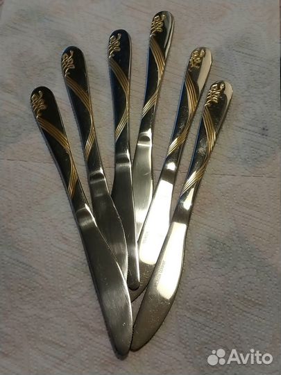 Ножи столовые. Набор