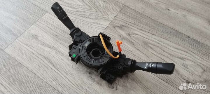 Шлейф подрулевой Toyota RAV4 CA40 2.0 3ZR-FE 2017г