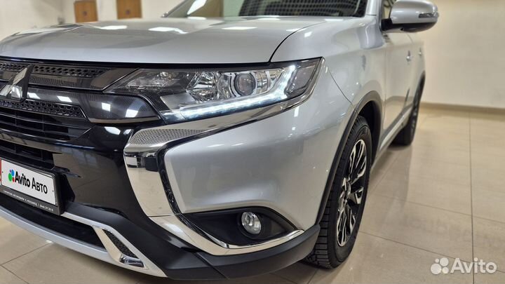 Mitsubishi Outlander 2.0 CVT, 2021, 27 000 км