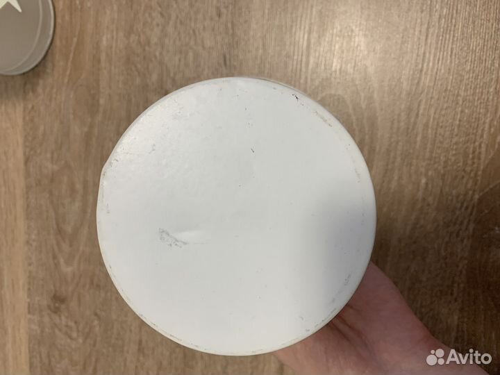 Подсвечники жестяные с ручками