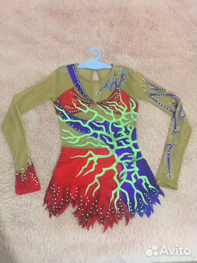 Платье для выступлений, фигурное катание