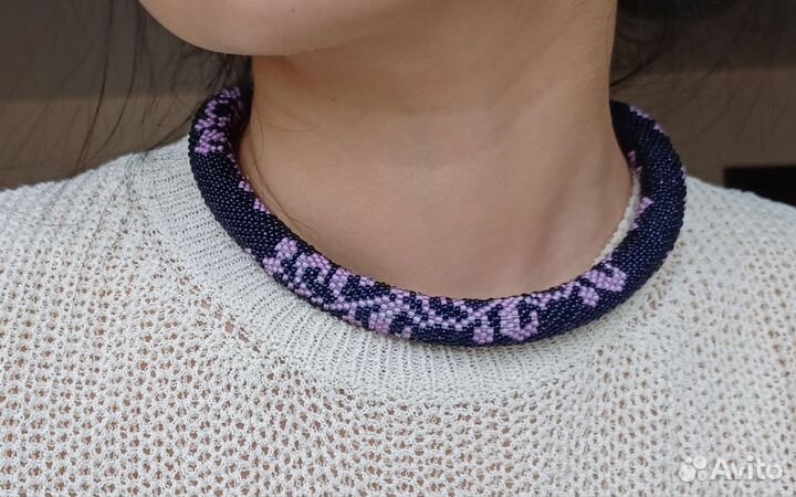 Украшение из бисера