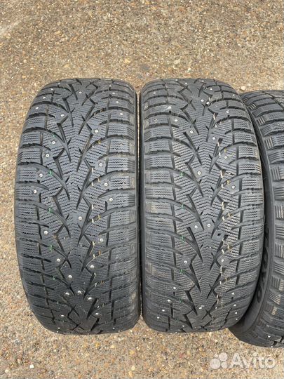 Toyo Observe G3-Ice 205/50 R17