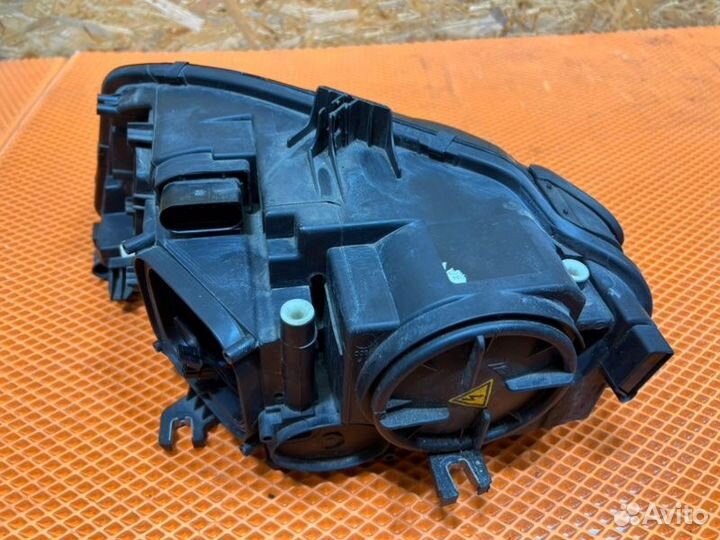 Фара передняя правая Audi A4 Iv B8 cdnb 2012