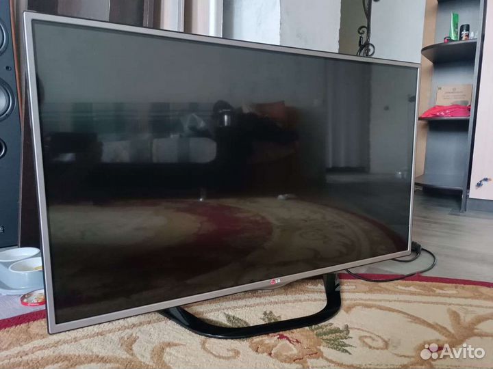 Телевизор LG Smart TV 3D 