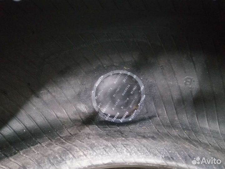 Kumho I'Zen Wis KW19 195/60 R15