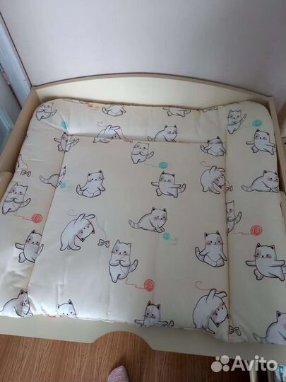 Пеленальный матрас на комод