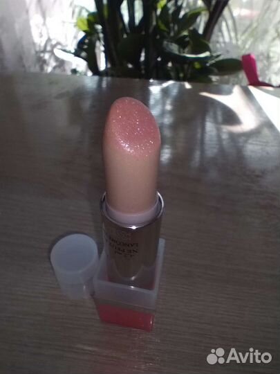 Помады Lancom, estee Lauder, Shiseido, Make up for