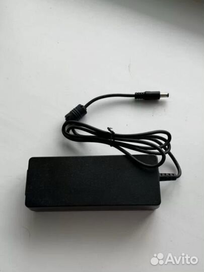 Блок питания для ноутбука