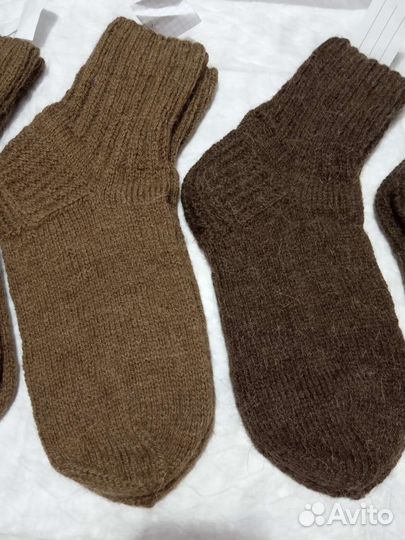 Вязаные носки из верблюжьей шерсти