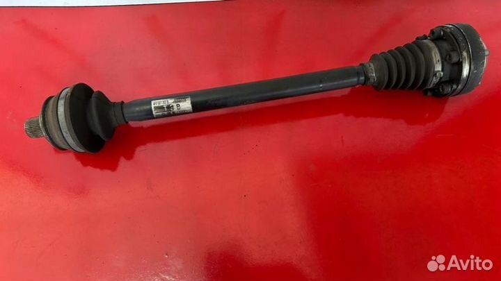 Привод задний левый Audi A6 C6 2.8 ccea 2010