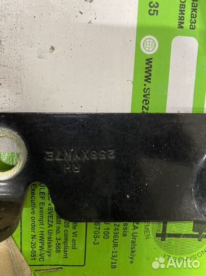 Петли багажника volvo s80