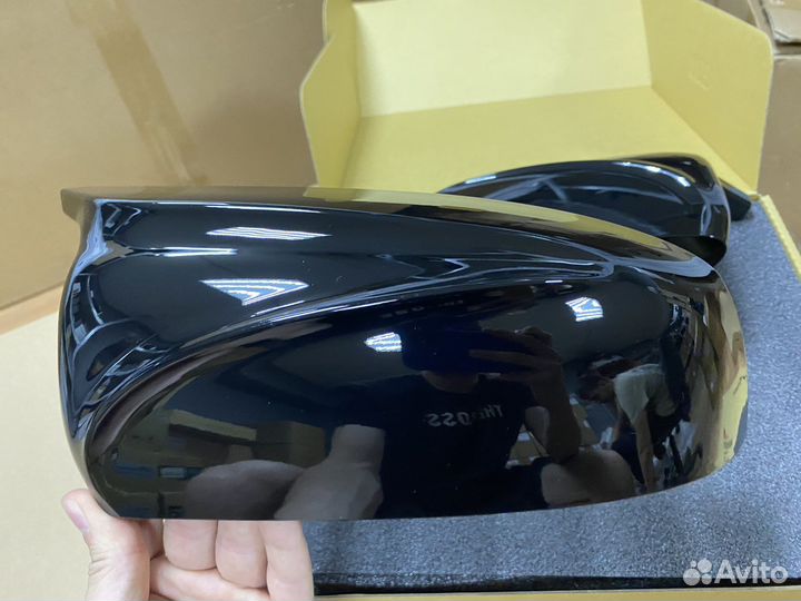 Накладки зеркал на BMW E70 / E71 черный глянец