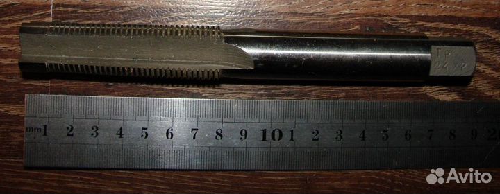 Метчик трапецеидальный 24х2 однопроходный