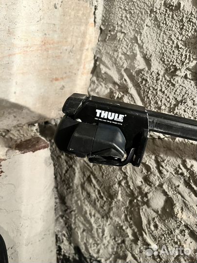 Багажник на крышу thule