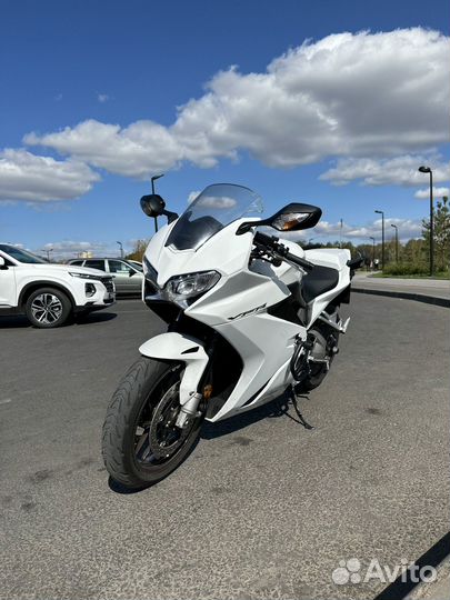 Honda VFR 800F