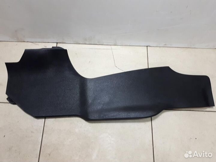 Накладка декоративная Opel Astra J 2010-2017