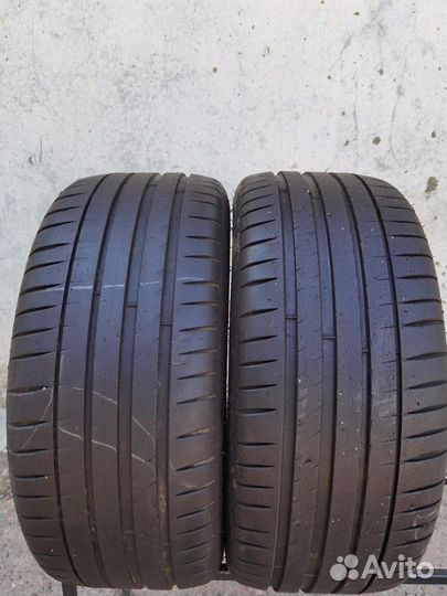 Michelin Pilot Sport 4 235/40 R19 96Y