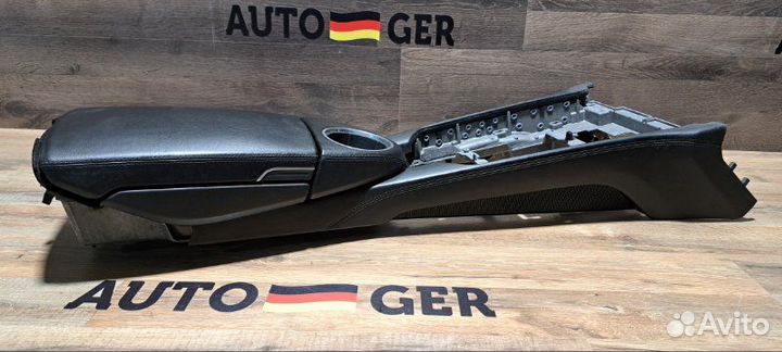 Подлокотник Panamera Porsche Panamera 970