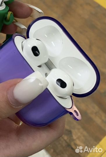 Утерян кейс от airpods3