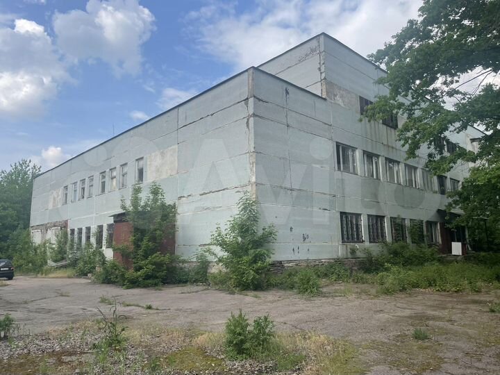 Свободного назначения, 4200 м²
